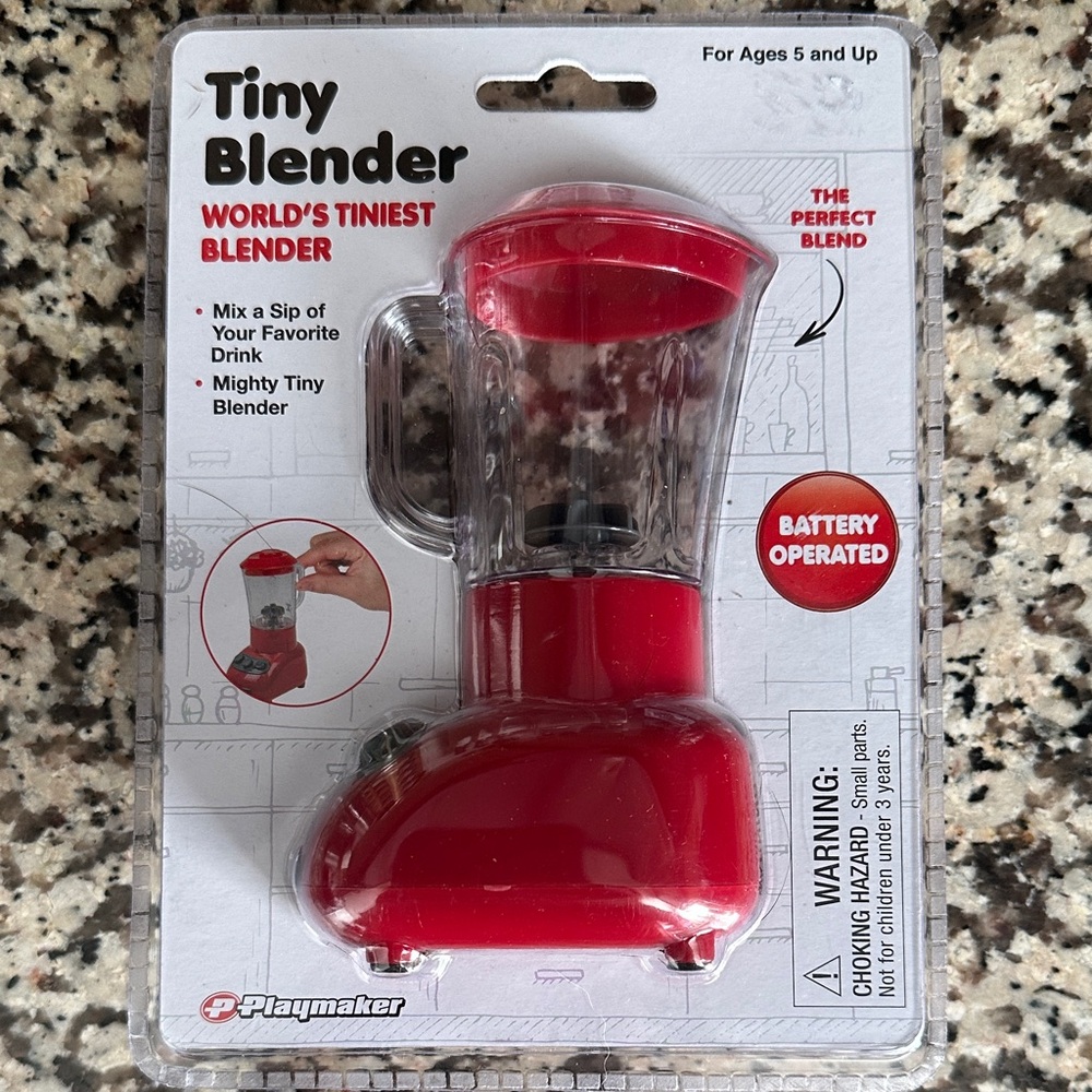 Playmaker Red Tiny Blender - World's Tiniest Blender